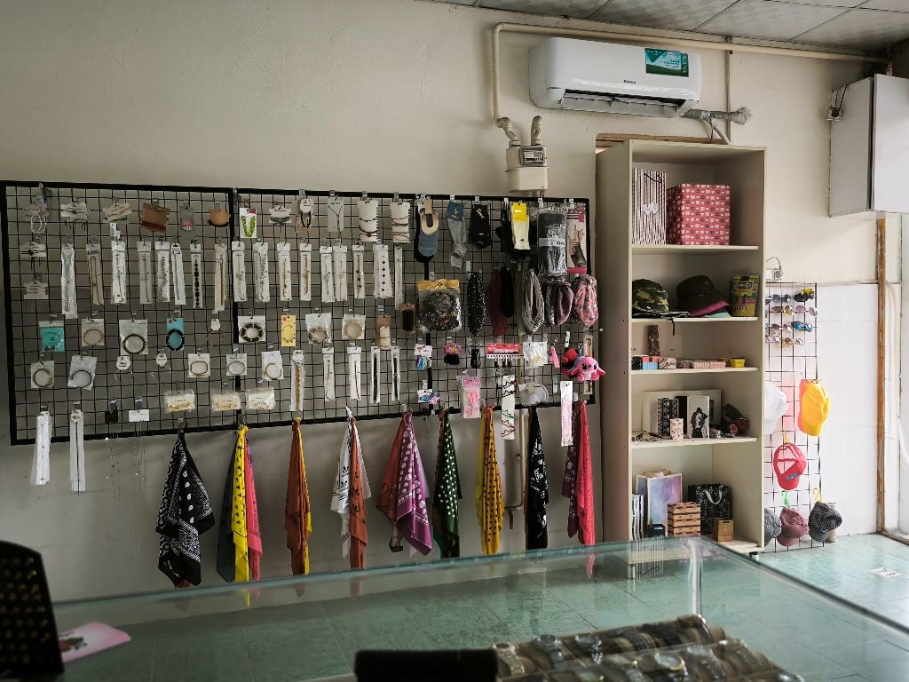 Original Mudroom photo before the Maximalist redesign