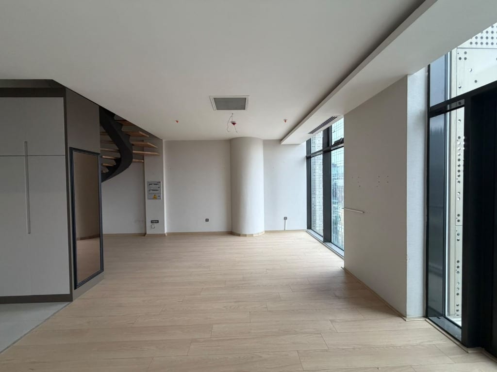 Original Office photo before the Gaming Room redesign
