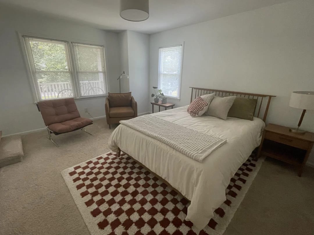 Original Bedroom photo before the Midcentury Modern redesign
