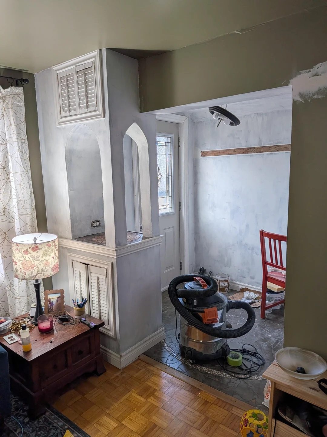 Original Hallway / Foyer photo before the Transitional redesign