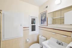 Original Bathroom before Midcentury Modern AI redesign
